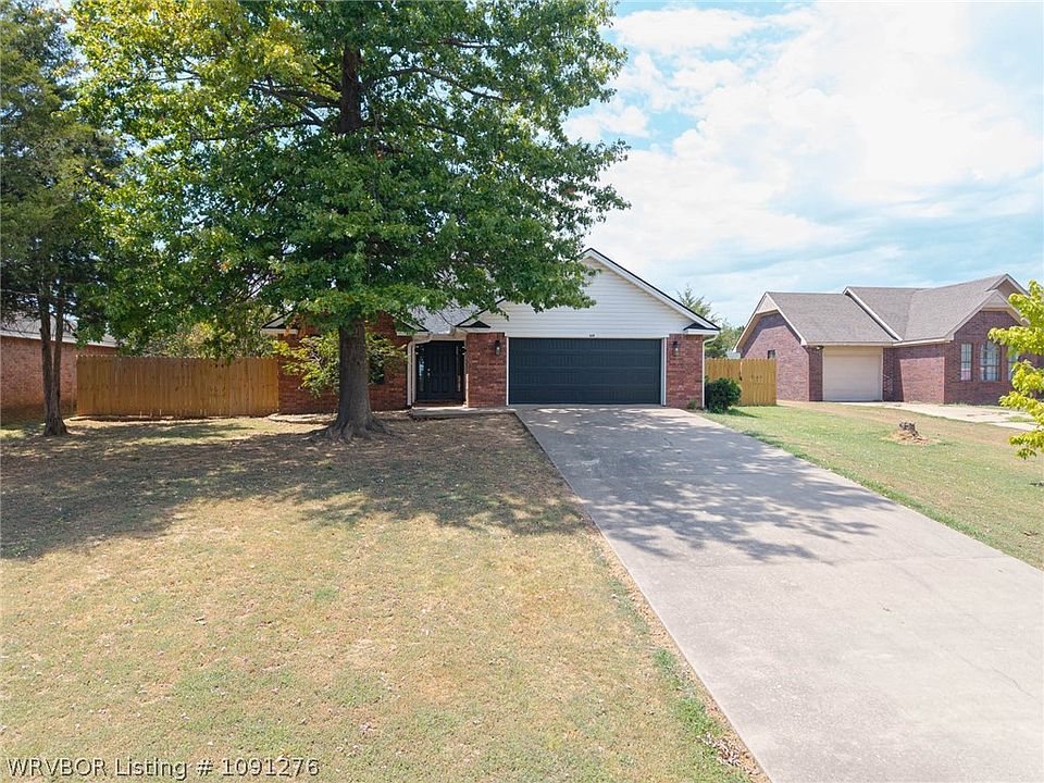 1st image of 109 Claretta Dr