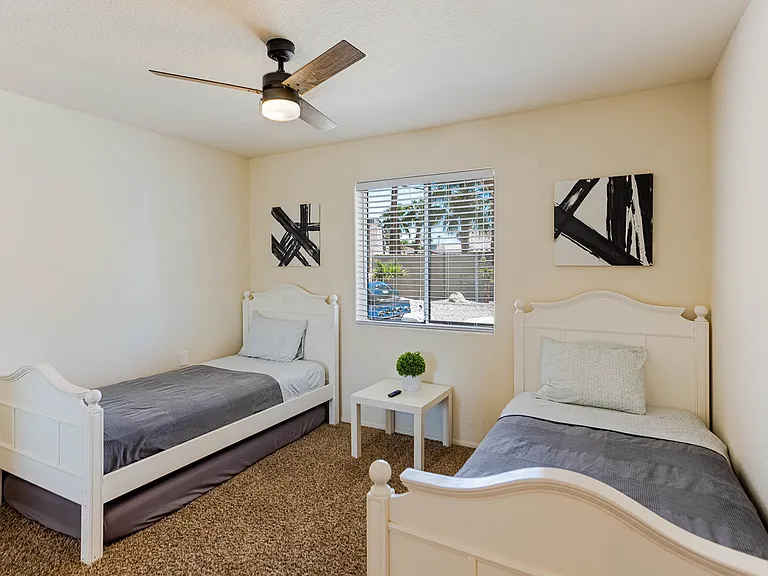 3280 Rocking Horse Dr — Photo 24