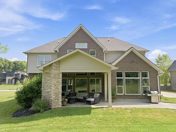 2nd image of 5201 Sycamore View Dr