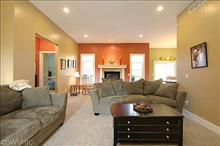 2nd image of 12875 Indian Bluffs Ct NE