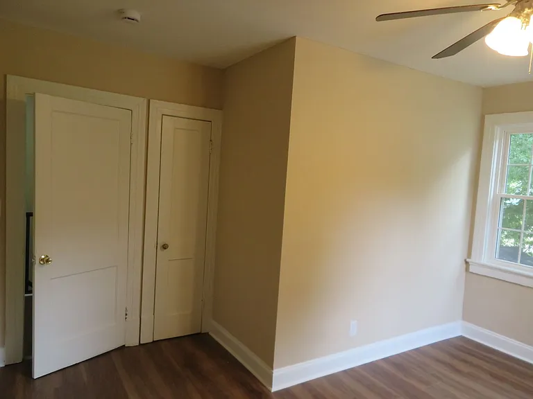 331 Glenwood Ct — Photo 18