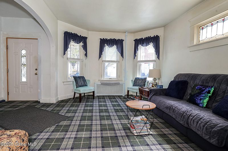 4th image of 1180 Van Cortland Street