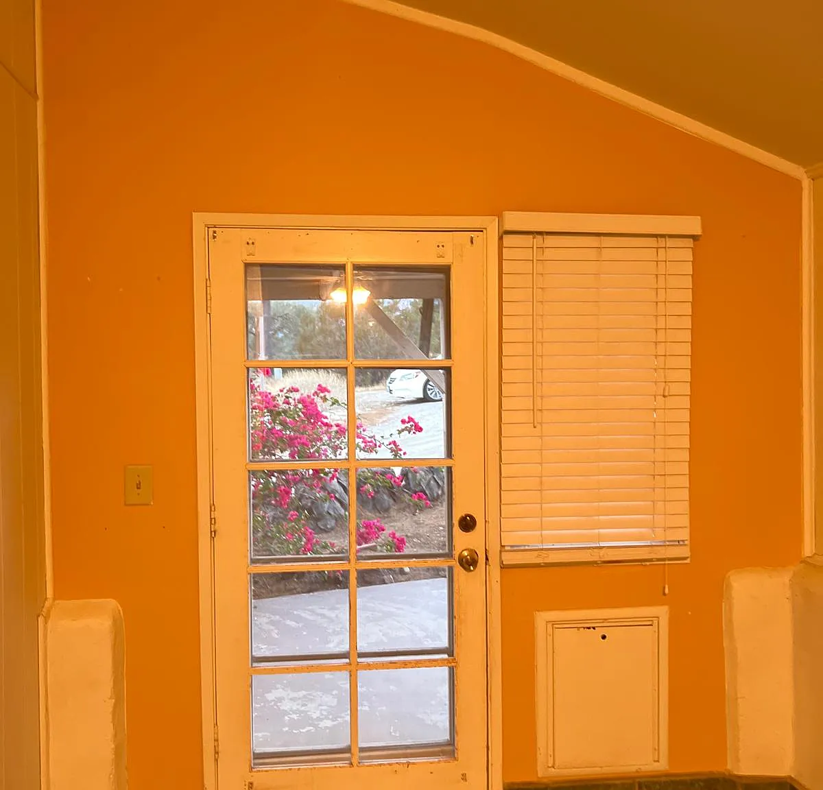 2 bed, 1423 sqft, $1,600 — Photo 4