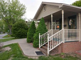4325 Chadwick St, Ashland, KY 41101