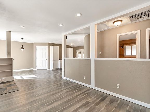 4th image of 1519 S Salida Way
