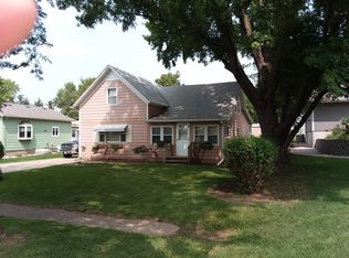 106 W Birch St, Lawton, IA 51030