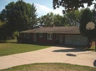 3055 Shawano Ave, Green bay, WI 54313
