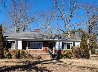 1520 Walnut Dr, Chester, VA 23836