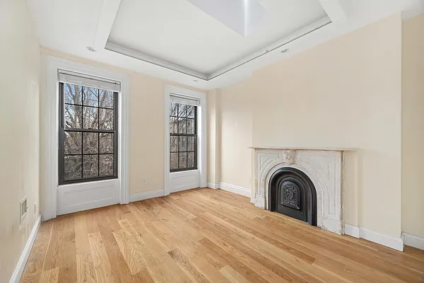 Sold by Corcoran | media 7