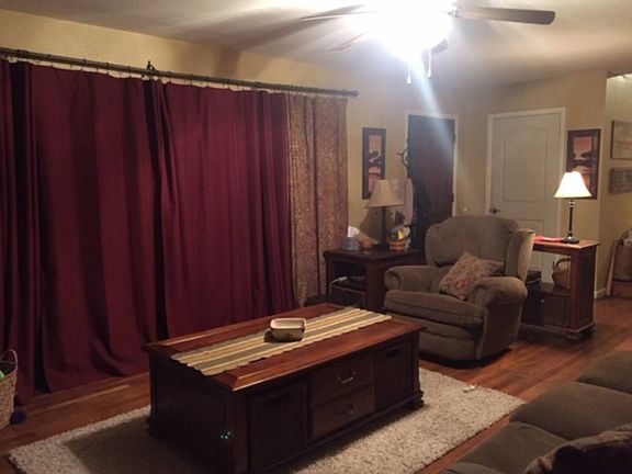 3rd image of 903 Meadow Lark Pl