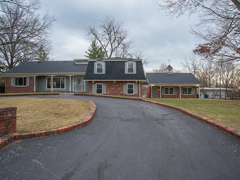 6337 Cardinal Ln — Photo 1