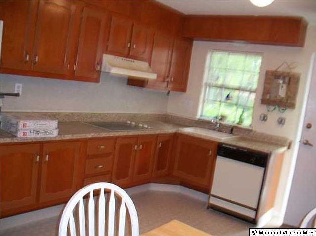 2nd image of 134A Farrington Ct #100A