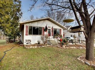 1829 Pershing Rd, New London, WI 54961