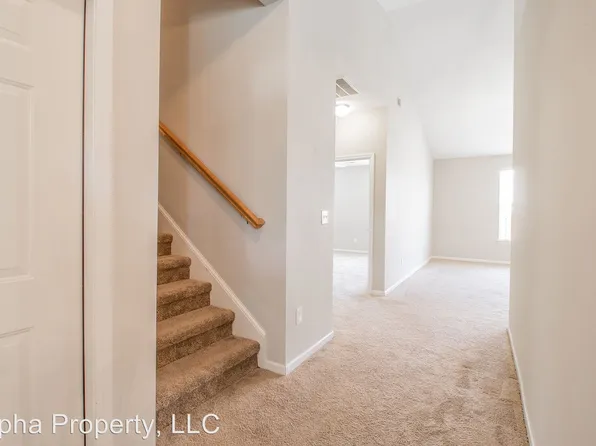 6 Tack Ln, Greer, SC 29650