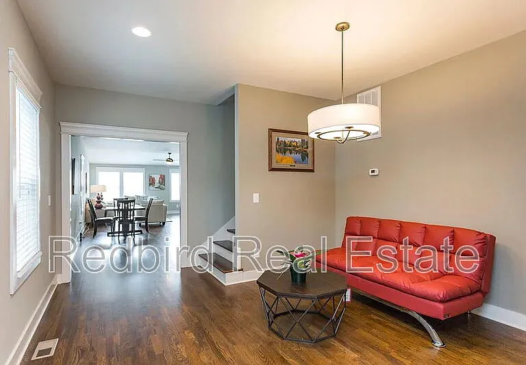 1717 14th Ave S #B — Photo 5