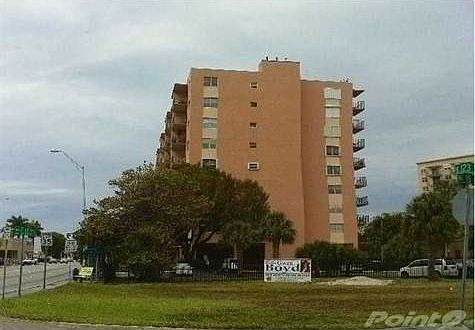 2nd image of 1465 NE 123rd St APT 307
