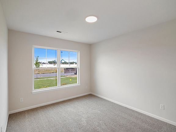 3rd image of 13525 Freedom Way