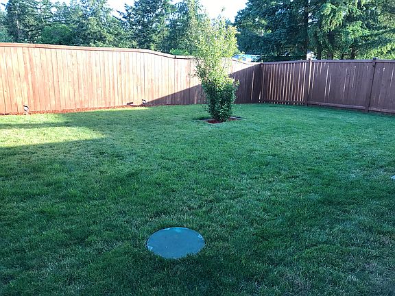 5th image of 626 206th Street Ct E