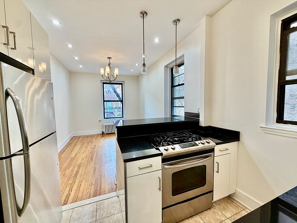 1st image of 212 E 13th St APT 5D