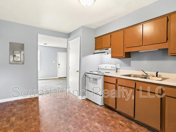 1409 Sportsman Trl, Rocky Mount, NC 27804