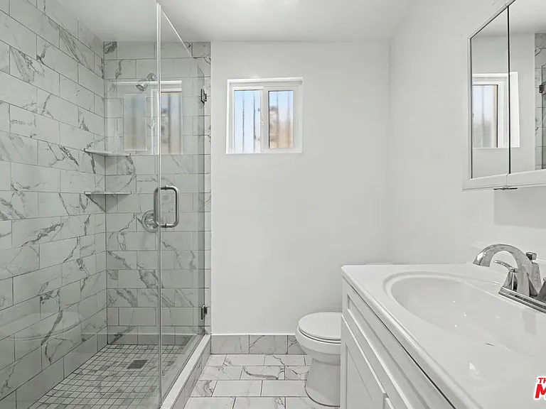 2153 Glendon Ave — Photo 13