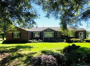 753 E Monbo Rd, Statesville, NC 28677
