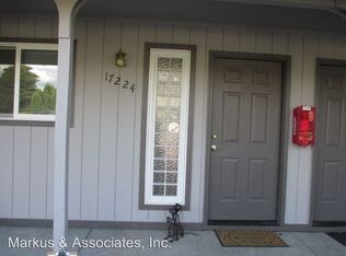 17224 SW Merlo Rd, Beaverton, OR 97003