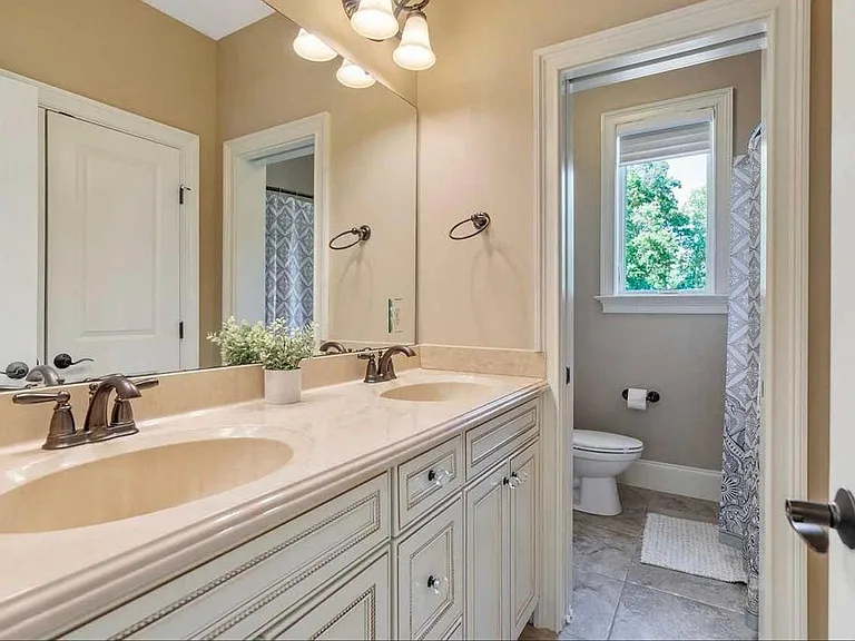 2124 Old Sorrell Rd — Photo 36