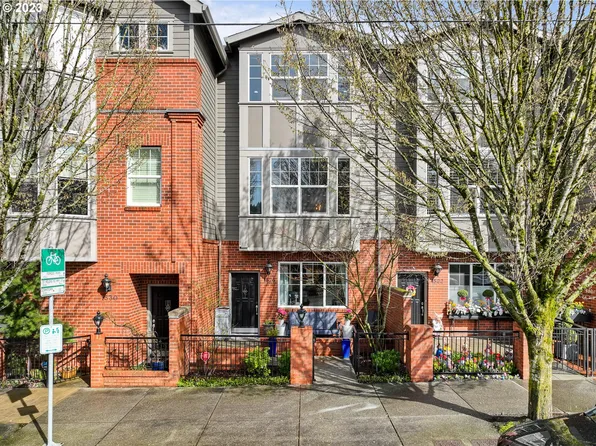 1526 NW 24th Ave #9, Portland, OR 97210