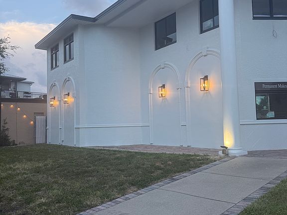 4th image of 300 Monroe St #314