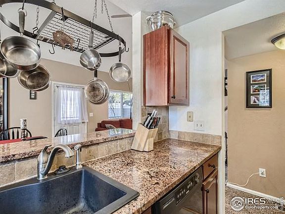 5th image of 498 Owl Dr #6