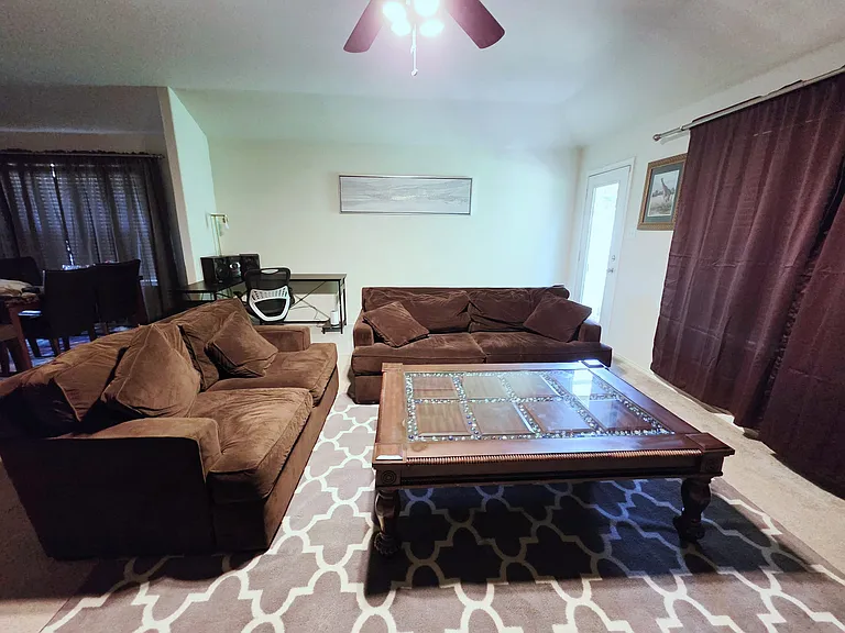 1005 Salt Creek Trl — Photo 6