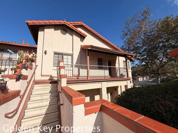 2880 Englewood Way, Carlsbad, CA 92010