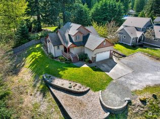 1040 Geneva St, Bellingham, WA 98229
