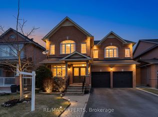 13 Villagewood St, Brampton, ON L6P 2C3