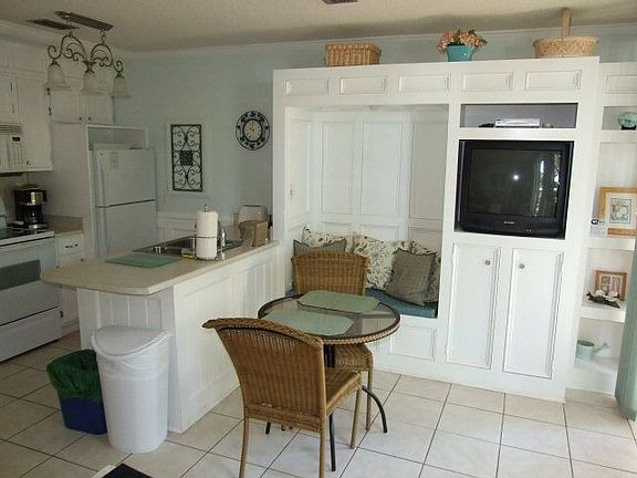 4th image of 1175 N Beachview Dr #339