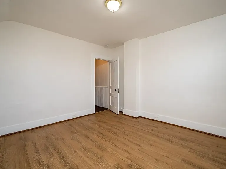 2 Cordes Ct #2 — Photo 11