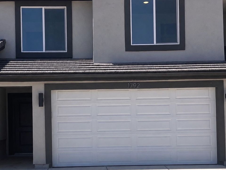 1st image of 1792 S Wolverine Way