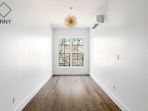 5th image of 99 Varet St #2K