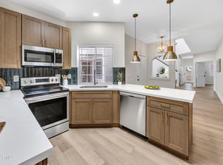 9084 N 47th Ln, Glendale, AZ 85302