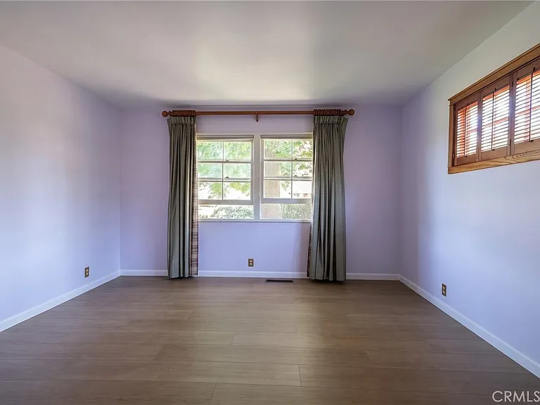 436 Stanford Dr — Photo 10