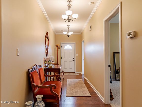 3rd image of 130 Twin Brook Ct
