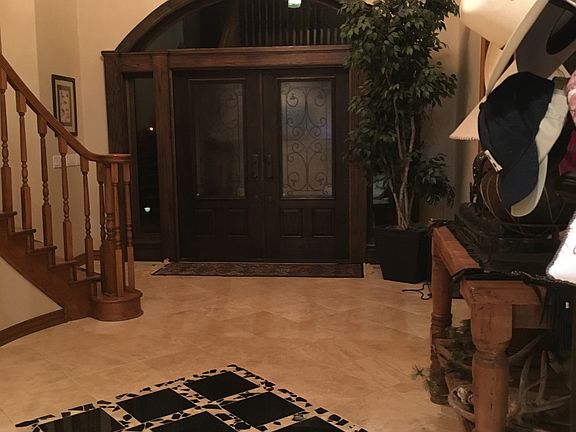 Entry and stair case