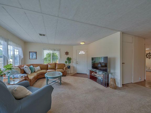 4th image of 13530 Agua Dulce #181