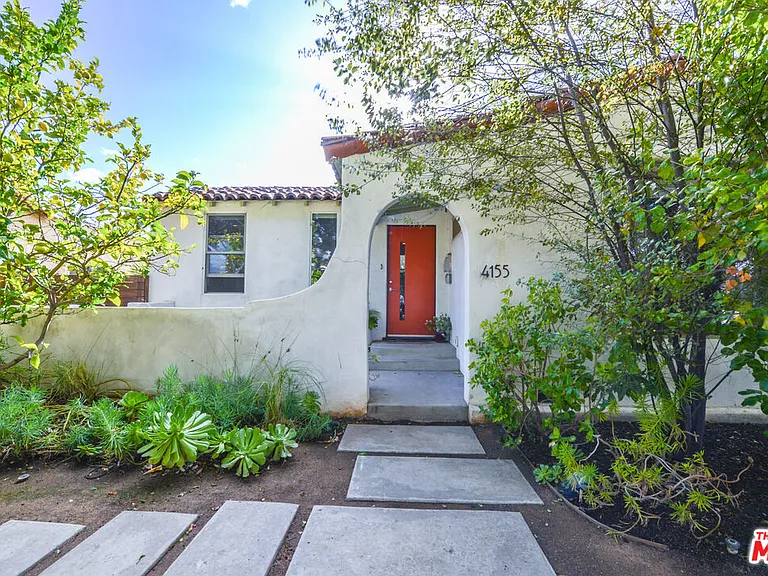 4155 Lincoln Ave — Photo 1