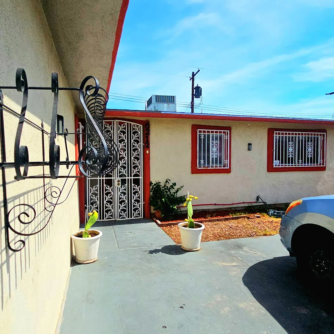McAllister Ave, Las Vegas — Photo 1