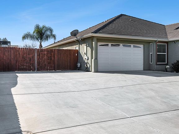 4th image of 308 San Ramon Ct