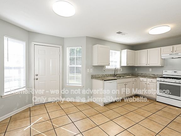 5th image of 310 Toffee Ct