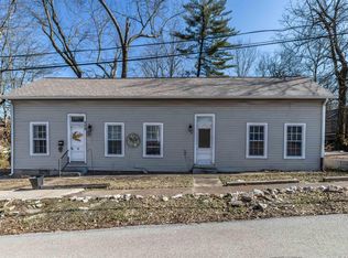 209 Sycamore St, Newburgh, IN 47630