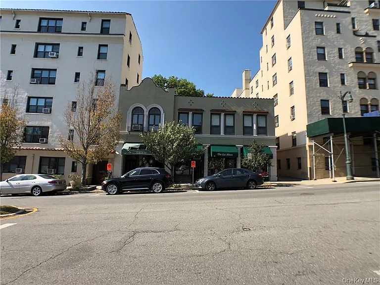 168-170 Myrtle Blvd #B — Photo 9